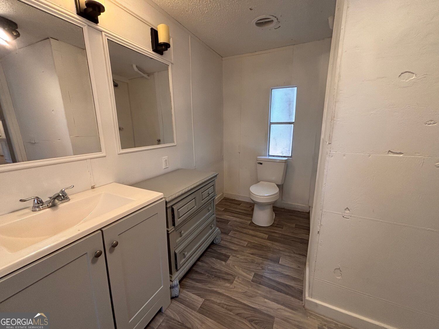 12 Roberts Road Whitesburg GA 30185