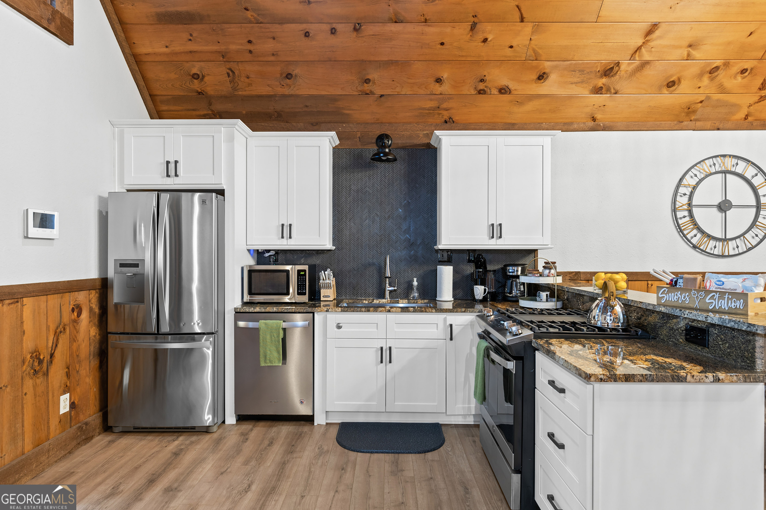 930 Power Dam Road Blue Ridge GA 30513