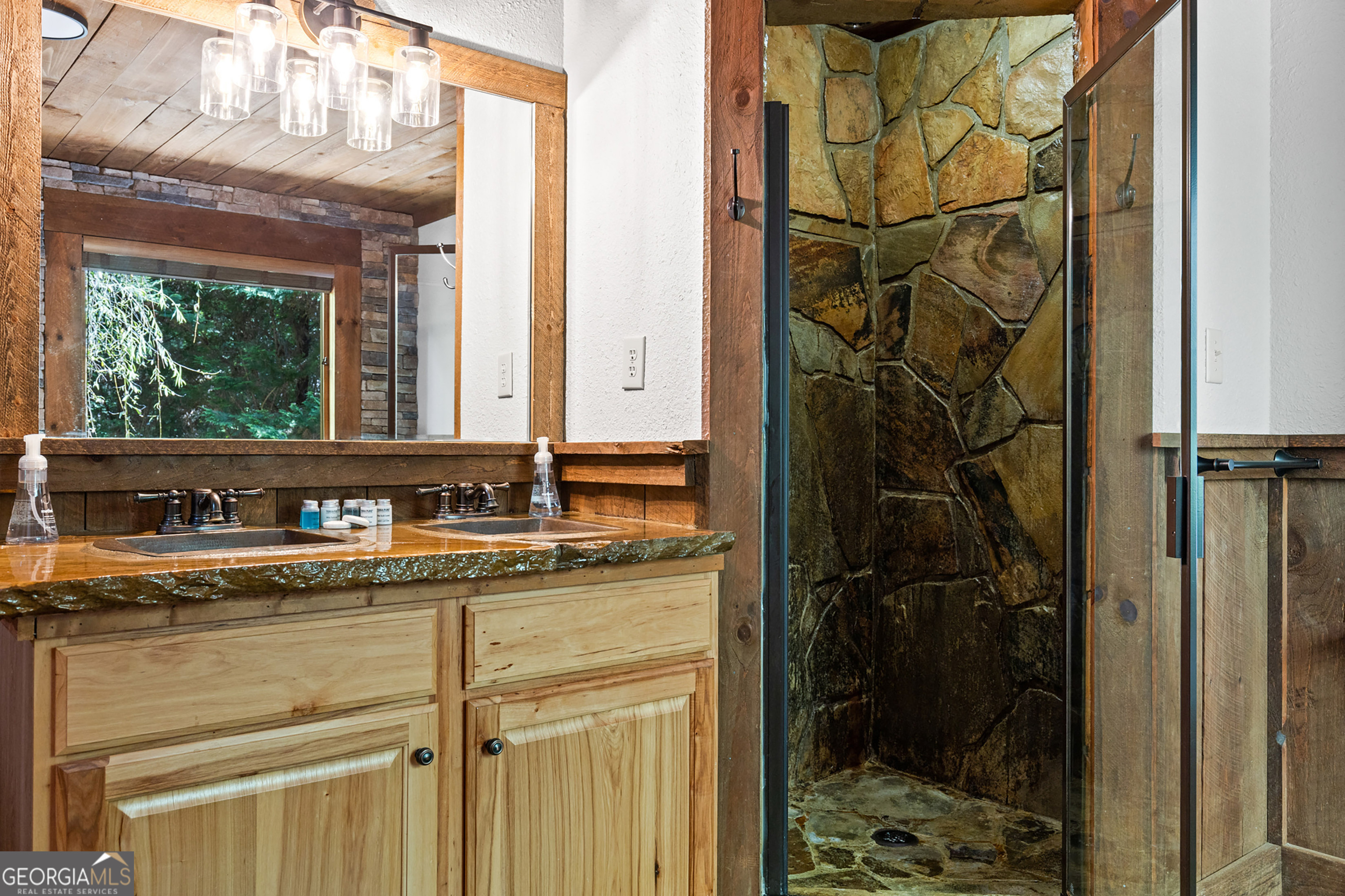 930 Power Dam Road Blue Ridge GA 30513
