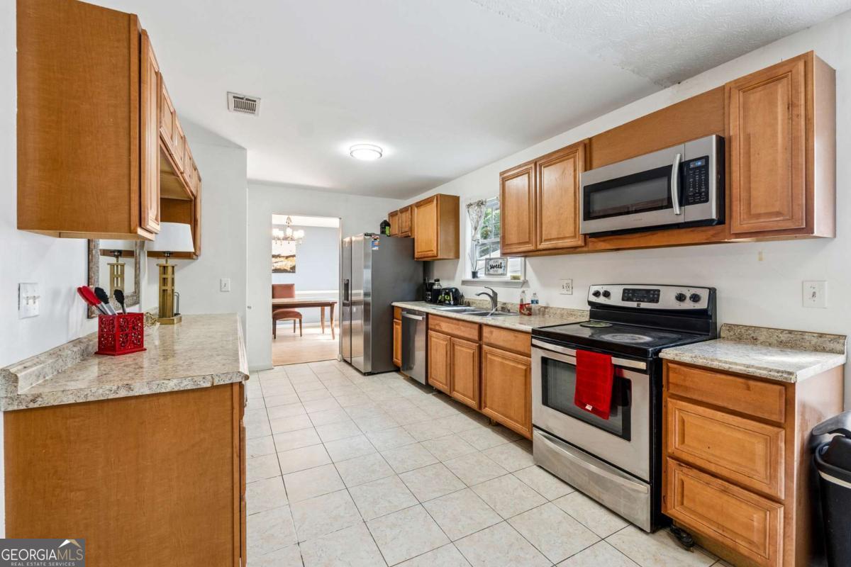 2890 Maple Vista Lane Lawrenceville GA 30044