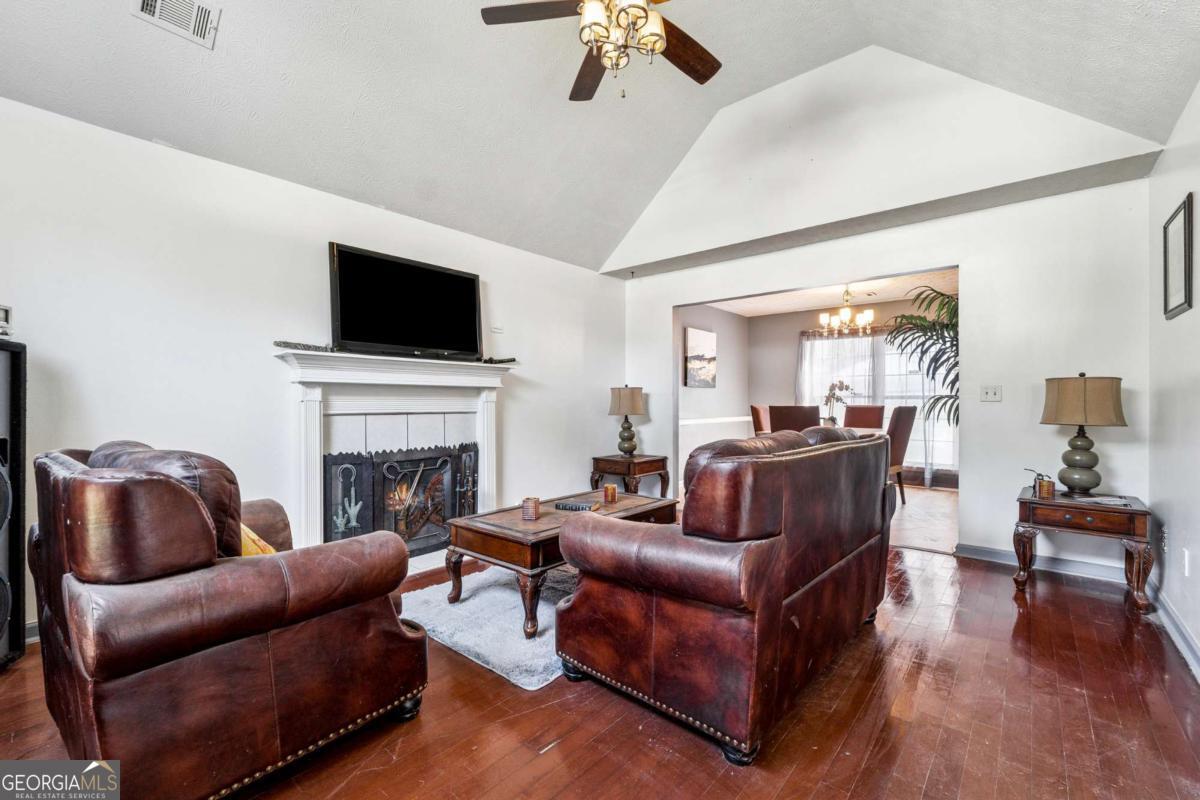 2890 Maple Vista Lane Lawrenceville GA 30044