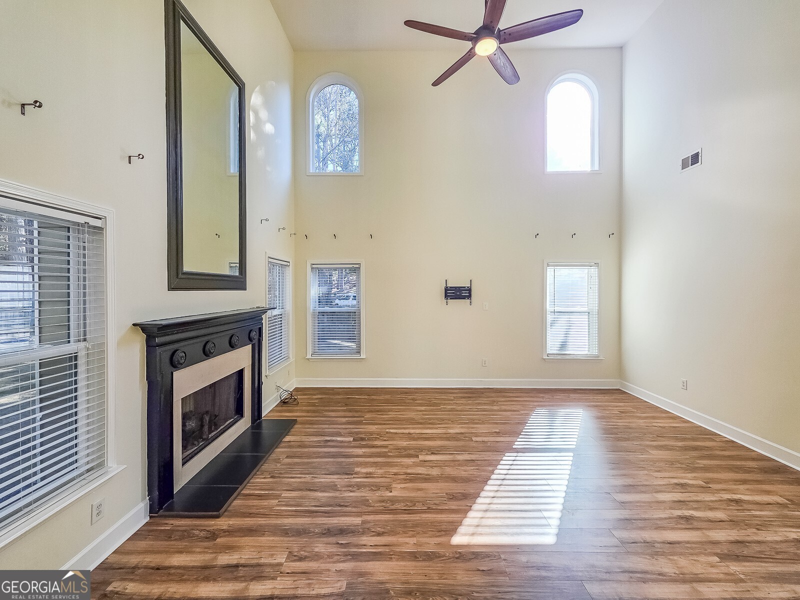 6016 Fords Lake Court Acworth GA 30101