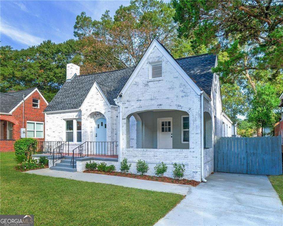 1373 M L King Jr Drive Atlanta GA 30314
