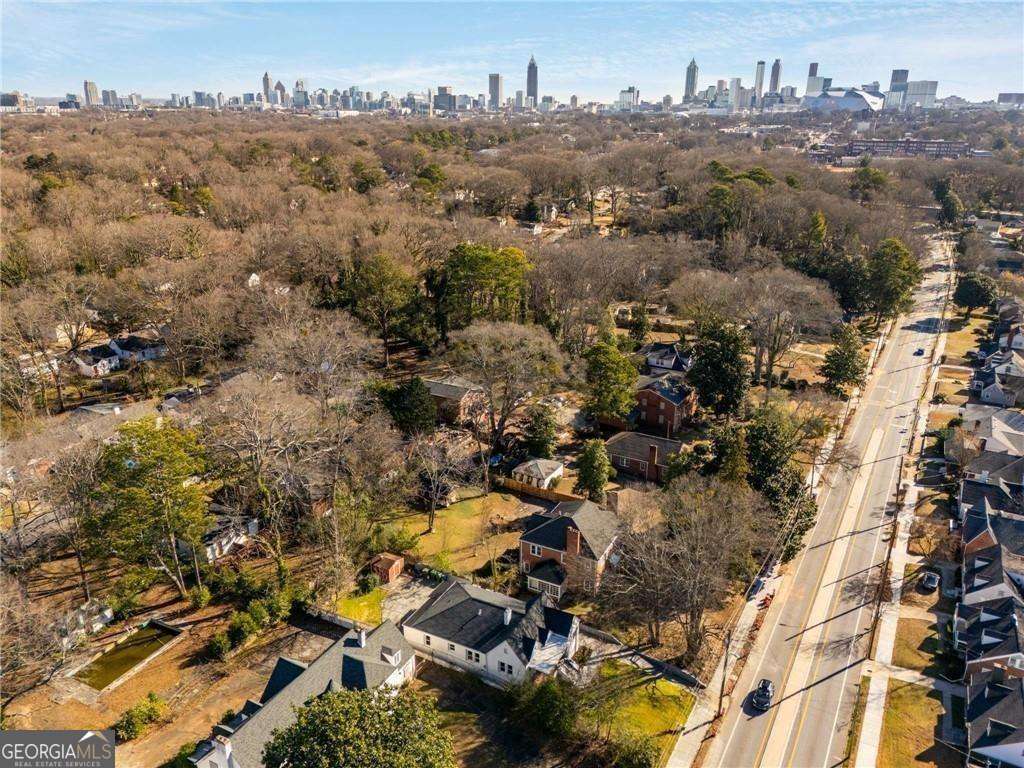 1373 M L King Jr Drive Atlanta GA 30314