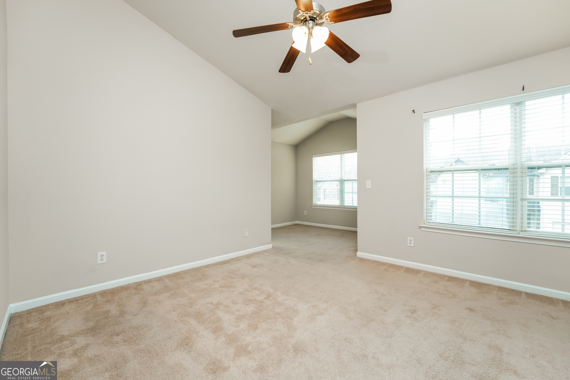 1259 Chinon Point Lithonia GA 30058