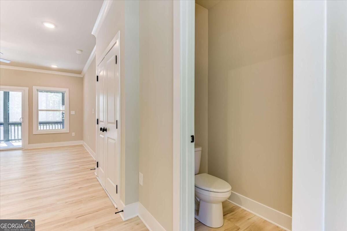 1198 Sunset Cove Tignall GA 30668