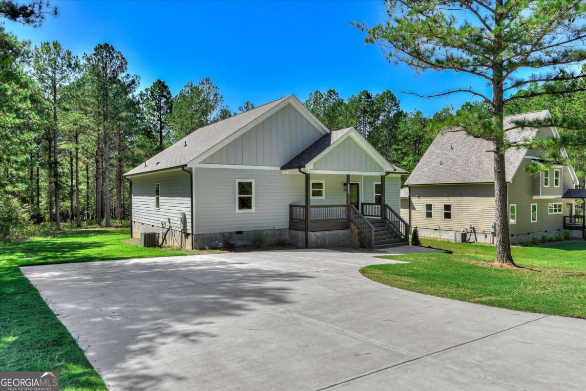 1198 Sunset Cove Tignall GA 30668