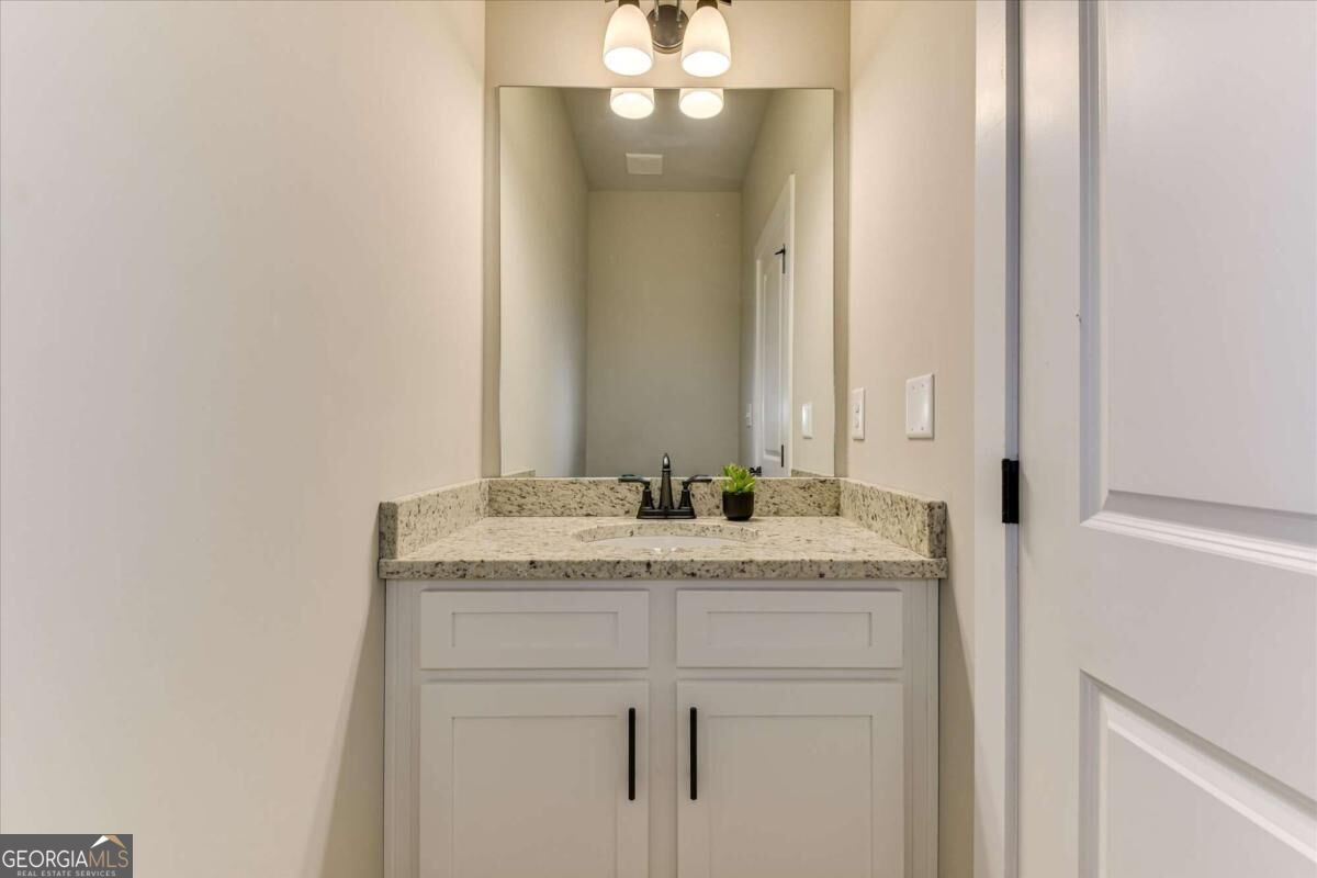 1198 Sunset Cove Tignall GA 30668