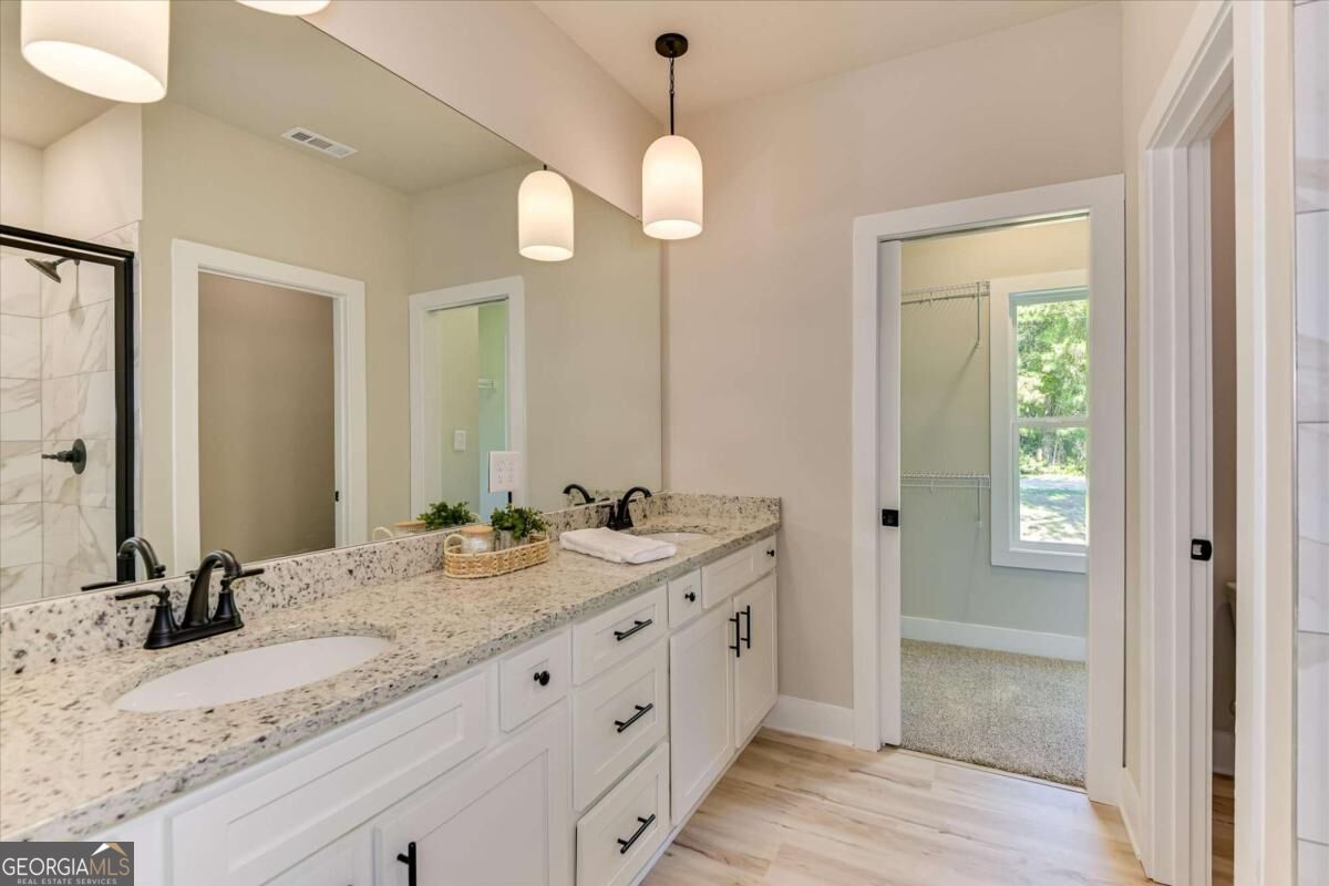 1198 Sunset Cove Tignall GA 30668