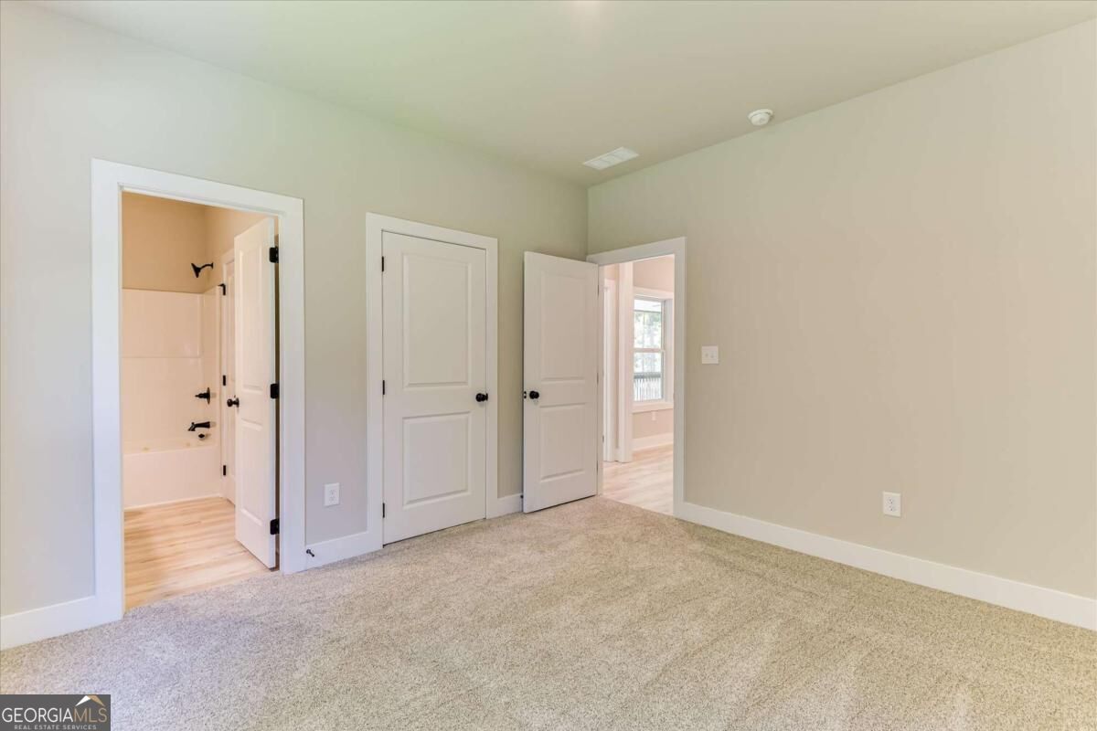 1198 Sunset Cove Tignall GA 30668