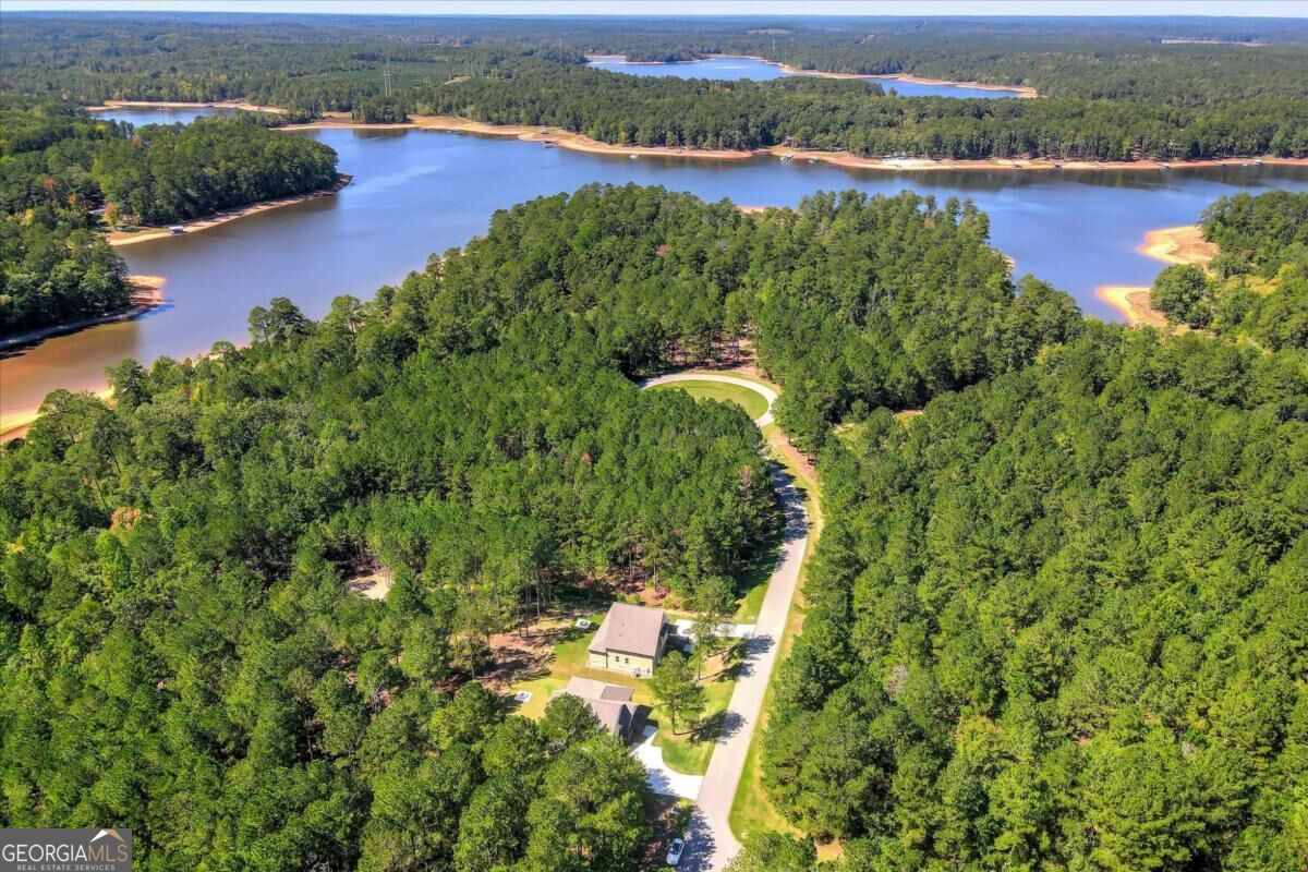 1198 Sunset Cove Tignall GA 30668