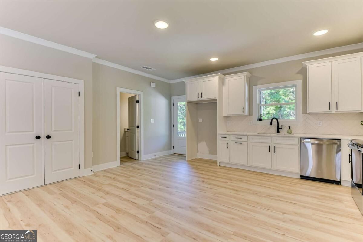1198 Sunset Cove Tignall GA 30668