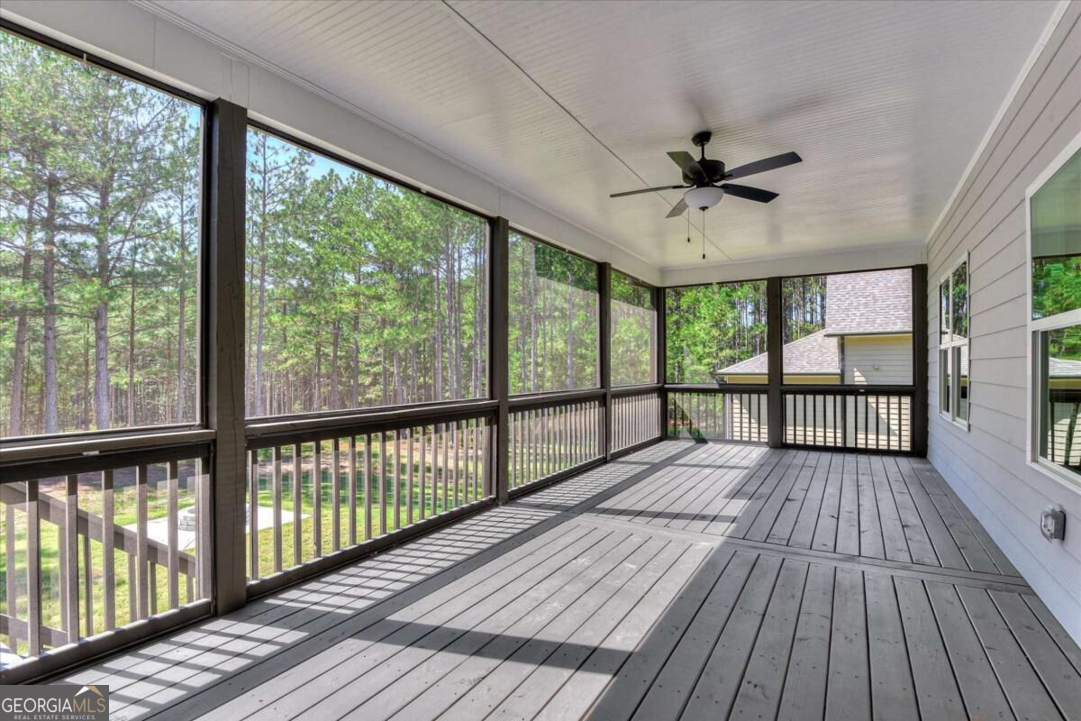 1198 Sunset Cove Tignall GA 30668