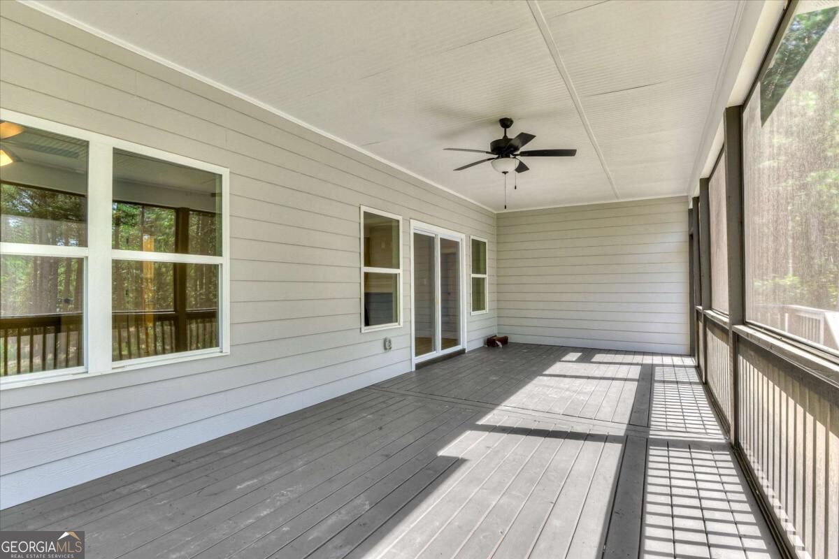 1198 Sunset Cove Tignall GA 30668