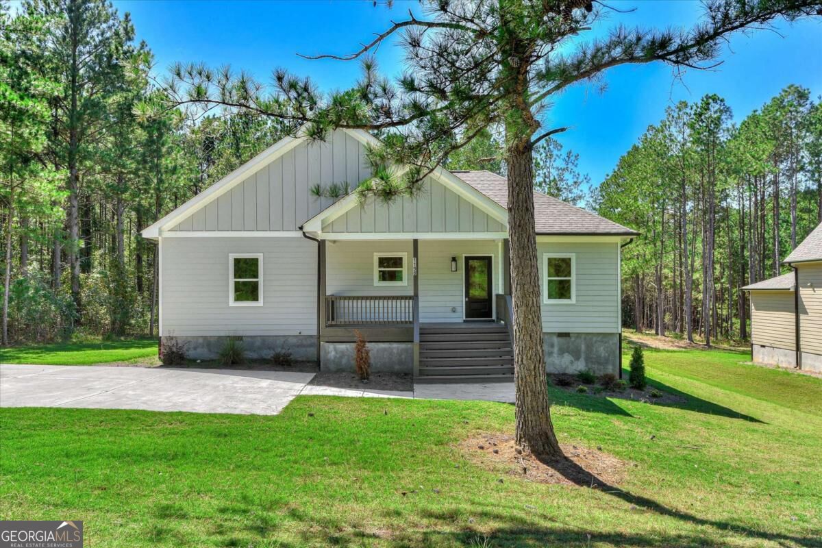 1198 Sunset Cove Tignall GA 30668