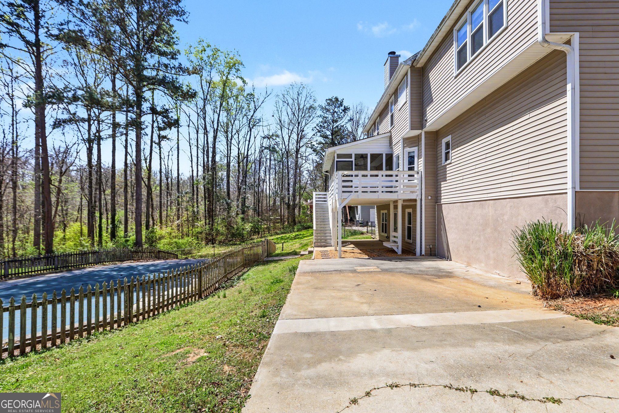 316 Hollow Springs Drive Hiram GA 30141