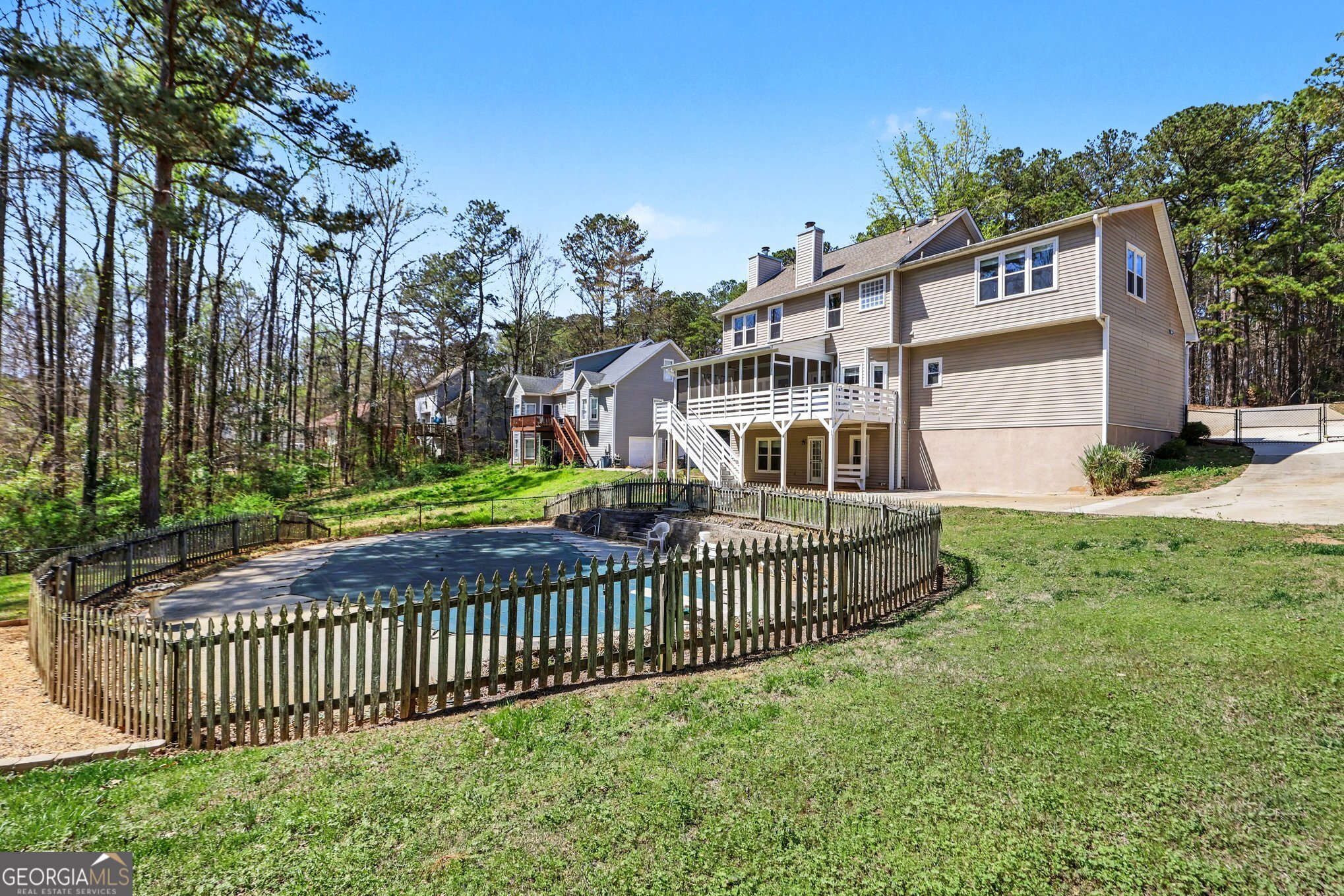 316 Hollow Springs Drive Hiram GA 30141