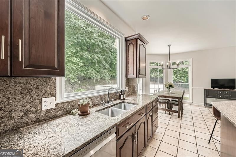 5940 Plantation Drive Roswell GA 30075