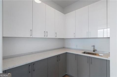 2425 Peachtree Road Atlanta GA 30305