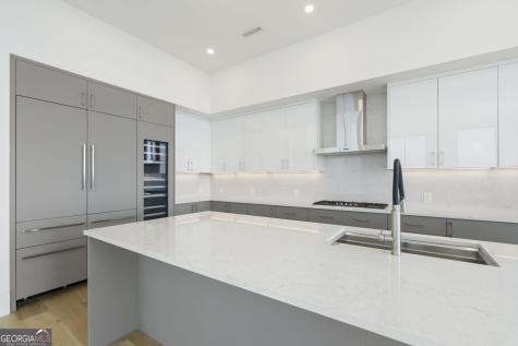 2425 Peachtree Road Atlanta GA 30305