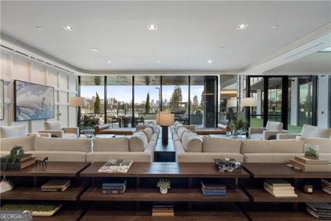 2425 Peachtree Road Atlanta GA 30305