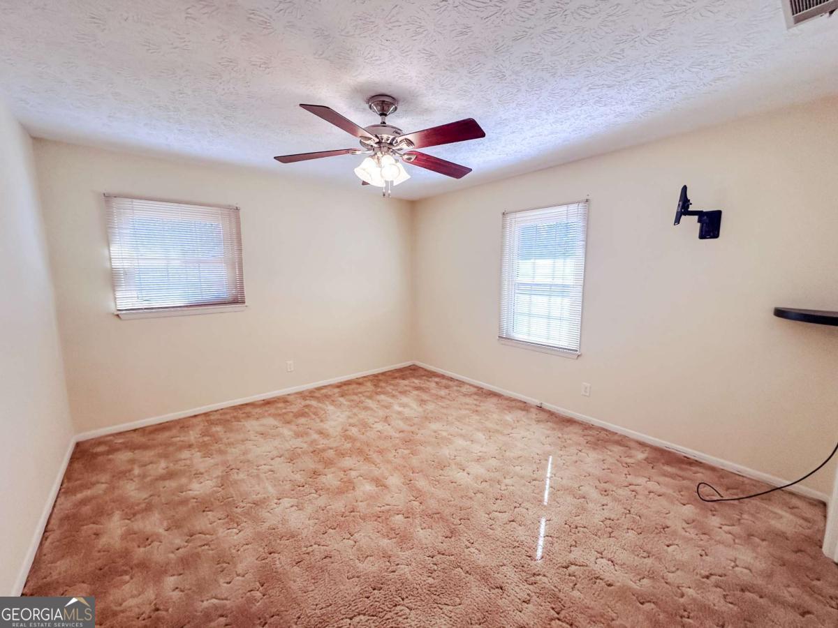 564 W Oglethorpe Avenue Lyons GA 30436