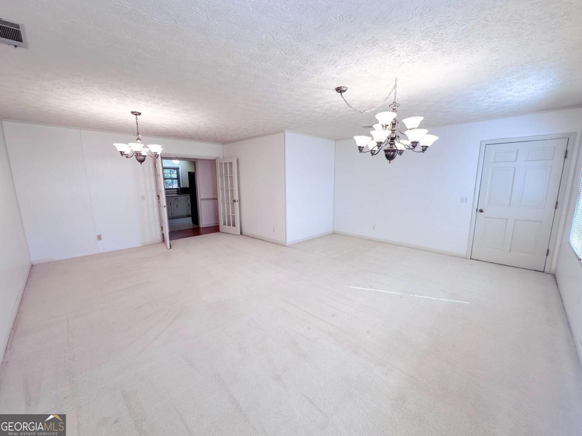 564 W Oglethorpe Avenue Lyons GA 30436