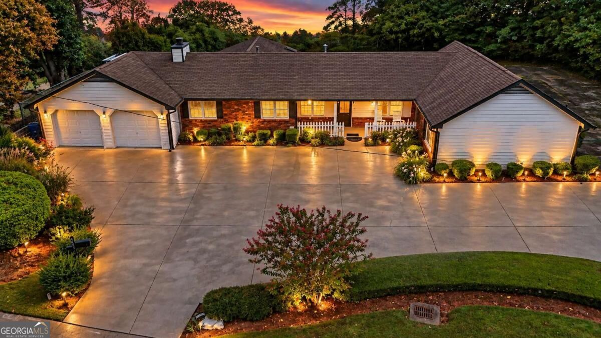 3605 Shallowford Road Marietta GA 30062