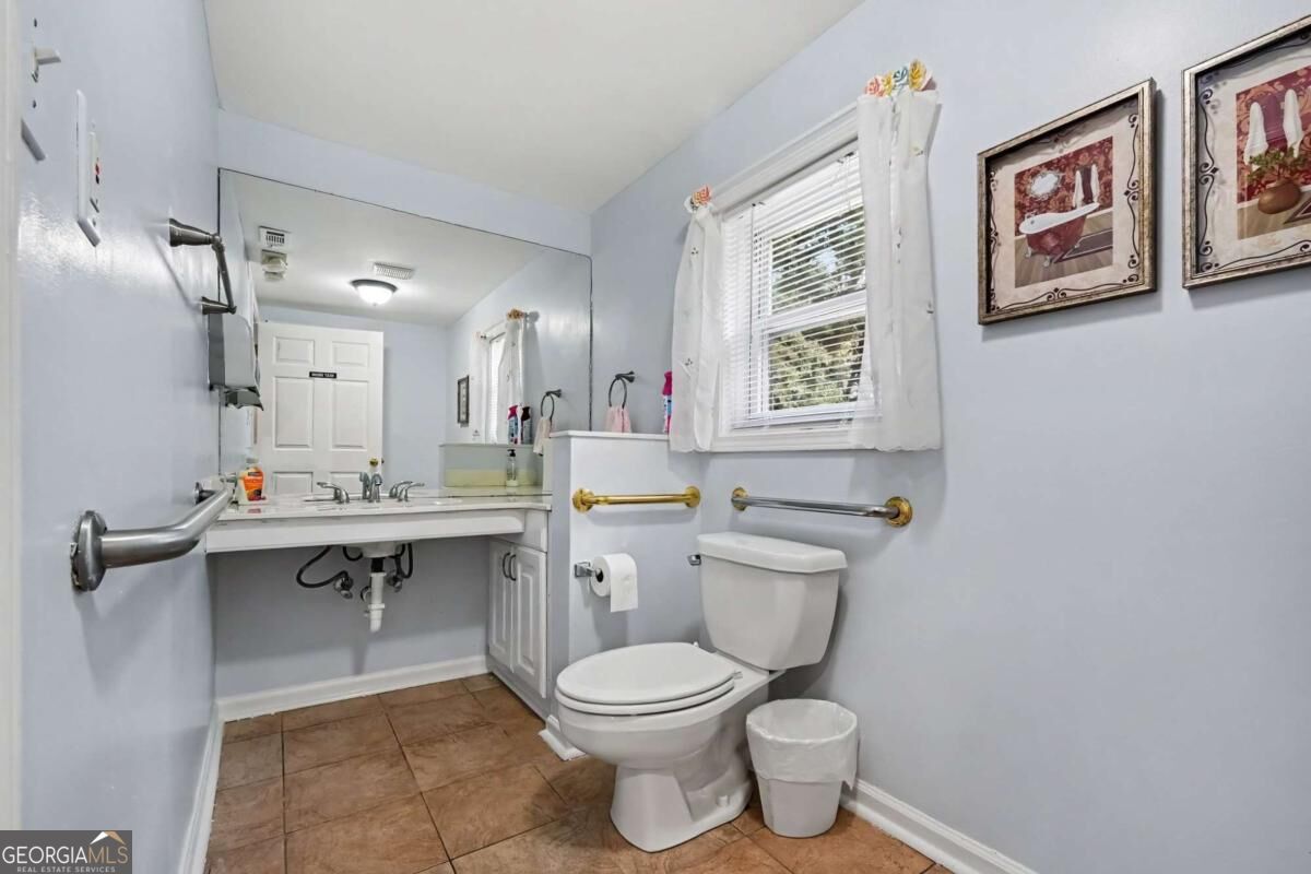 3605 Shallowford Road Marietta GA 30062