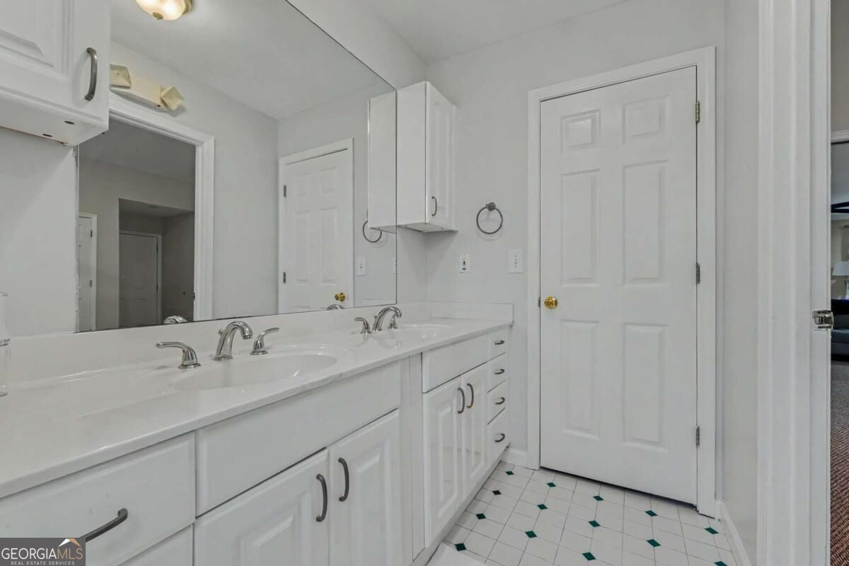 3605 Shallowford Road Marietta GA 30062