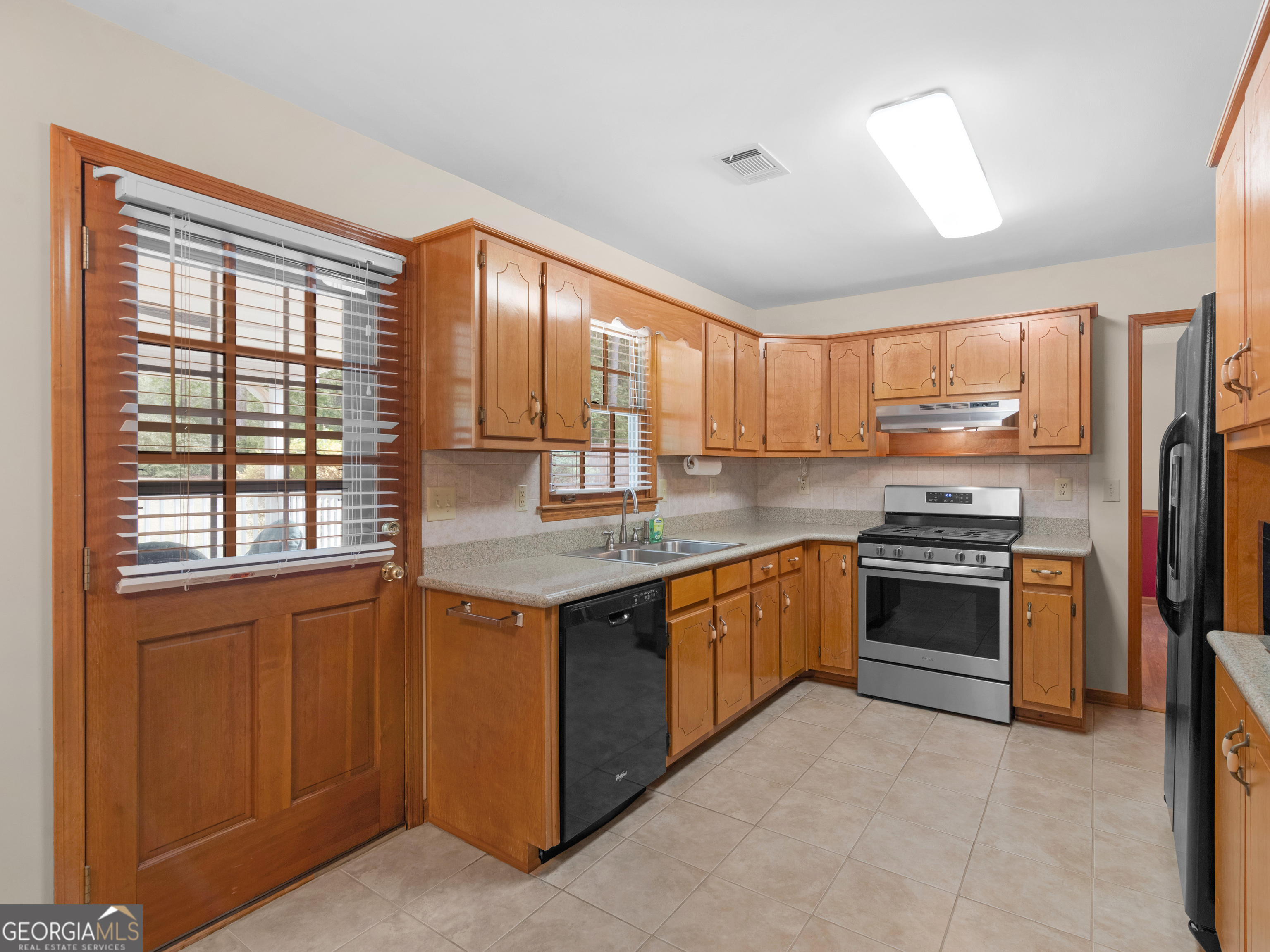 255 Pine Tree Lane Mcdonough GA 30252