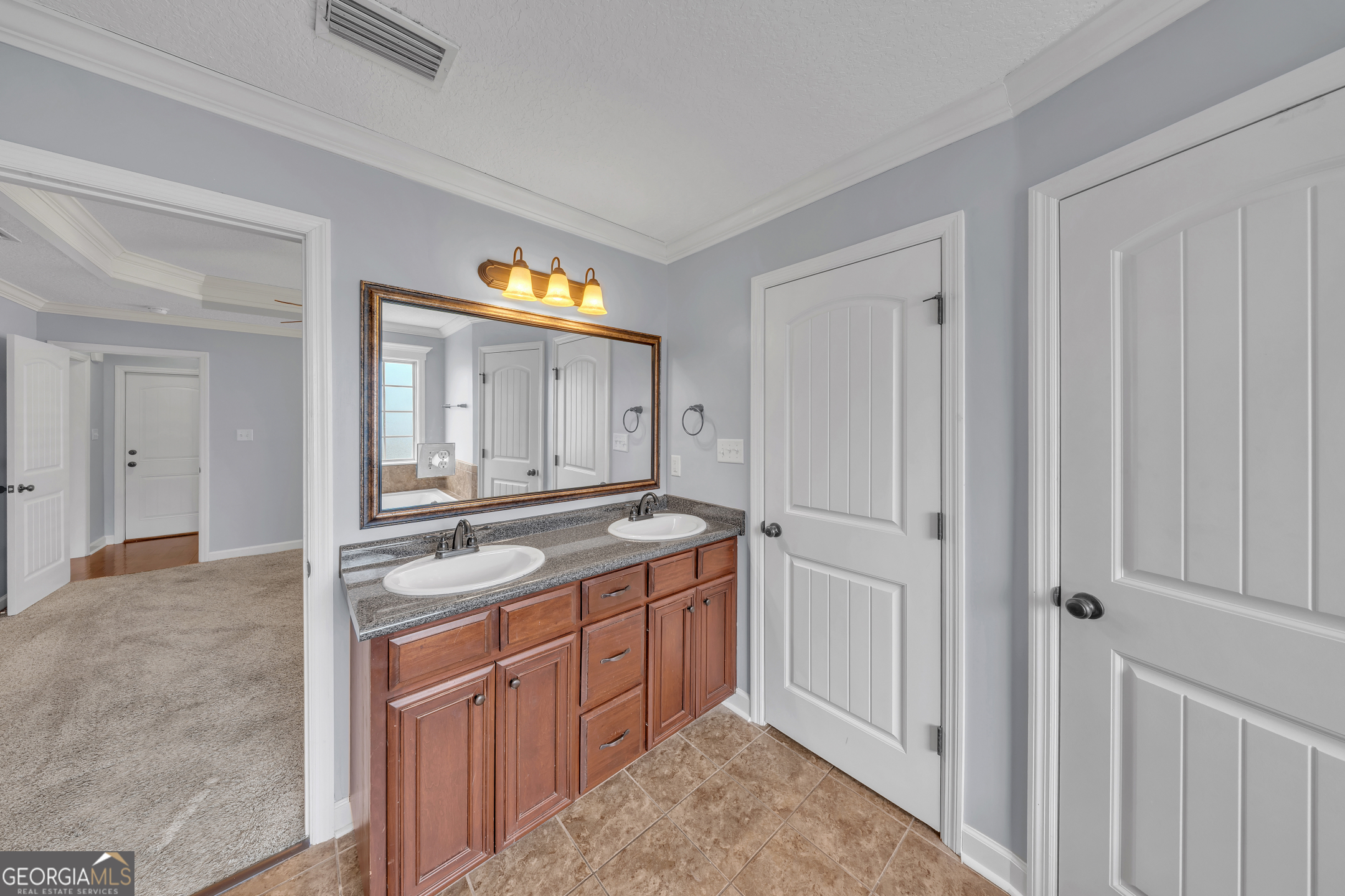 4248 Shadow Garden Drive Hahira GA 31632