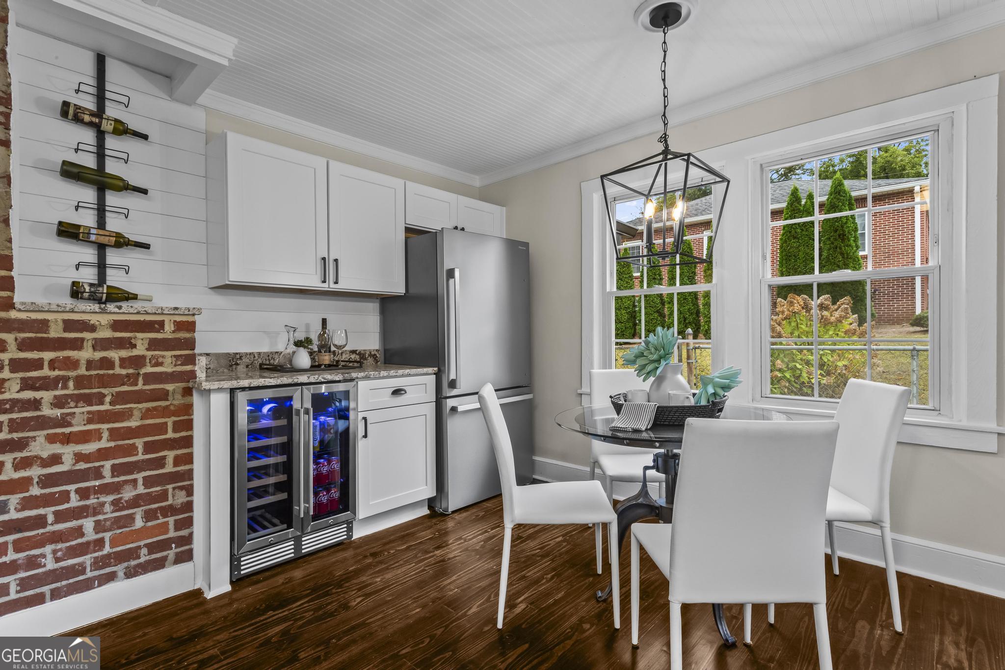 266 Crescent Circle SW Marietta GA 30064