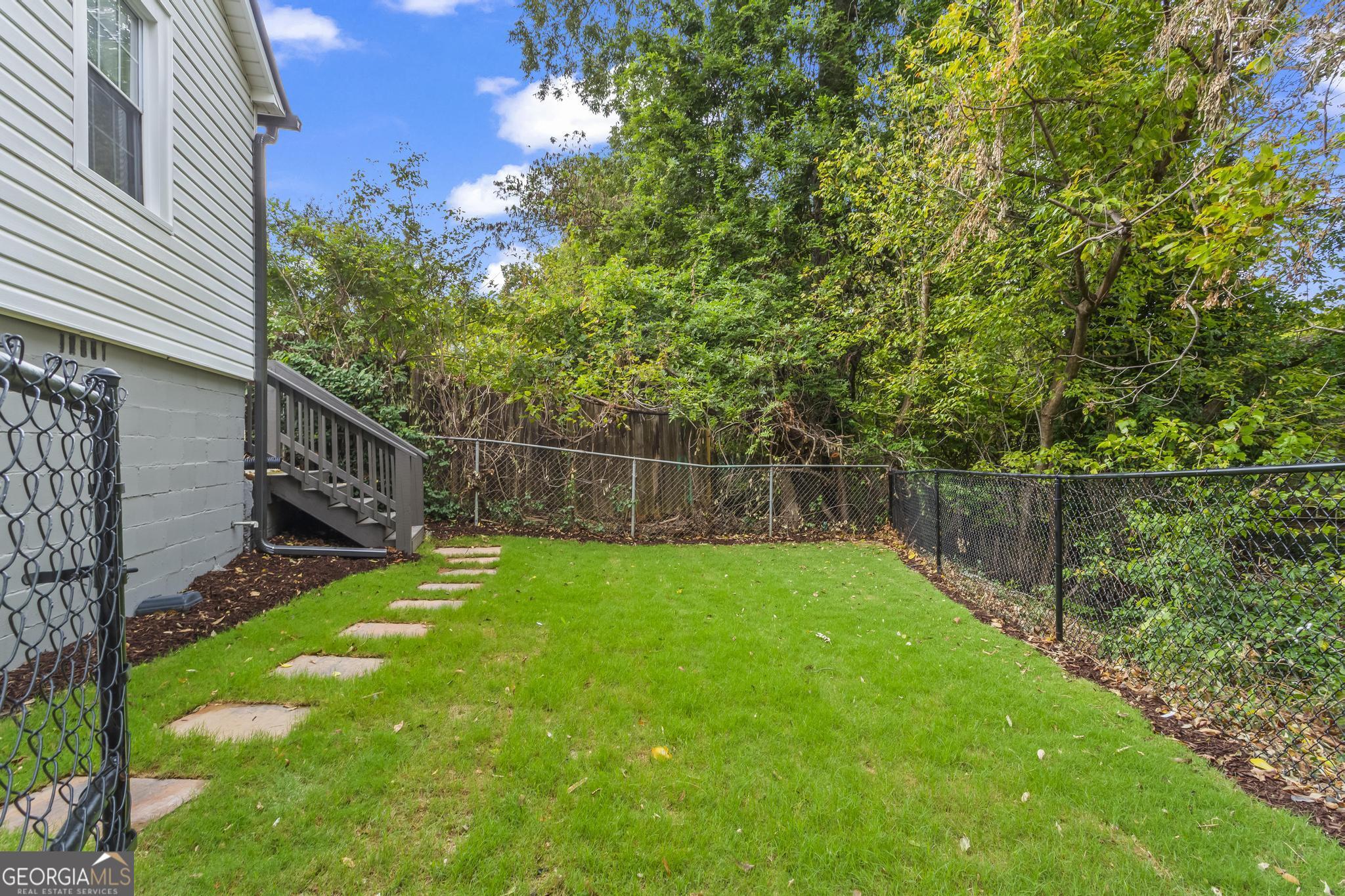 266 Crescent Circle SW Marietta GA 30064