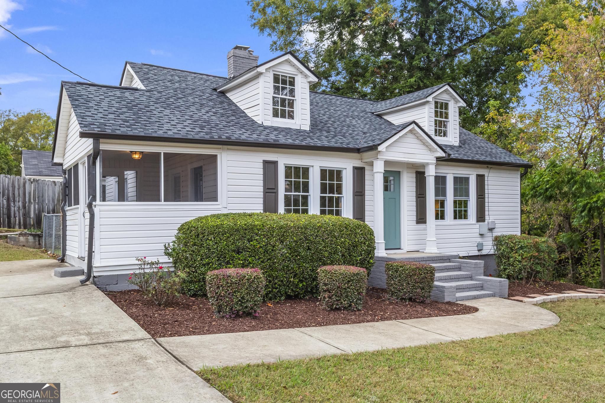 266 Crescent Circle SW Marietta GA 30064