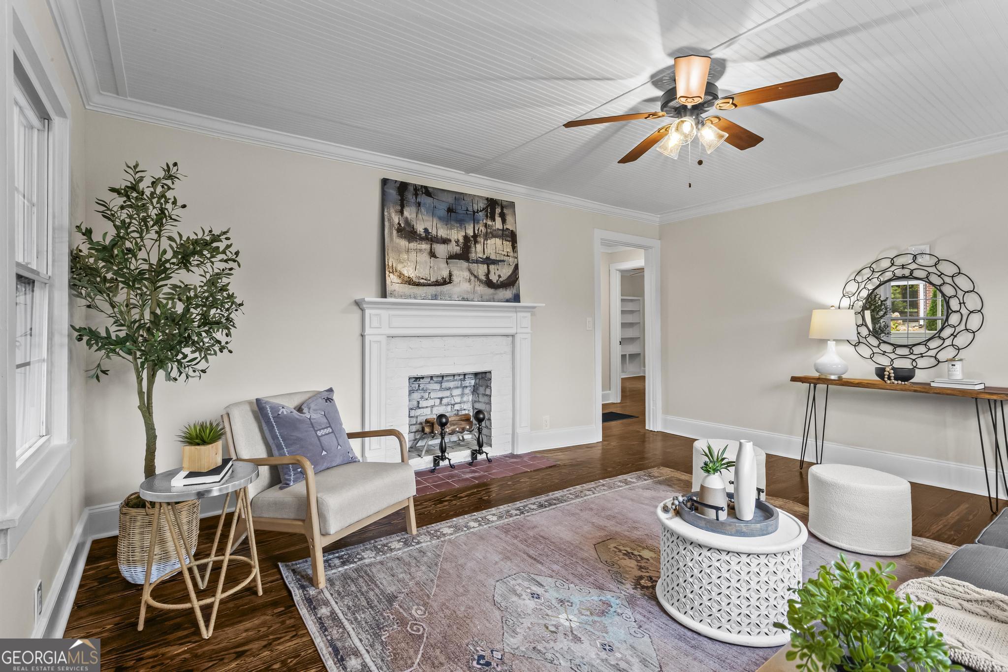 266 Crescent Circle SW Marietta GA 30064