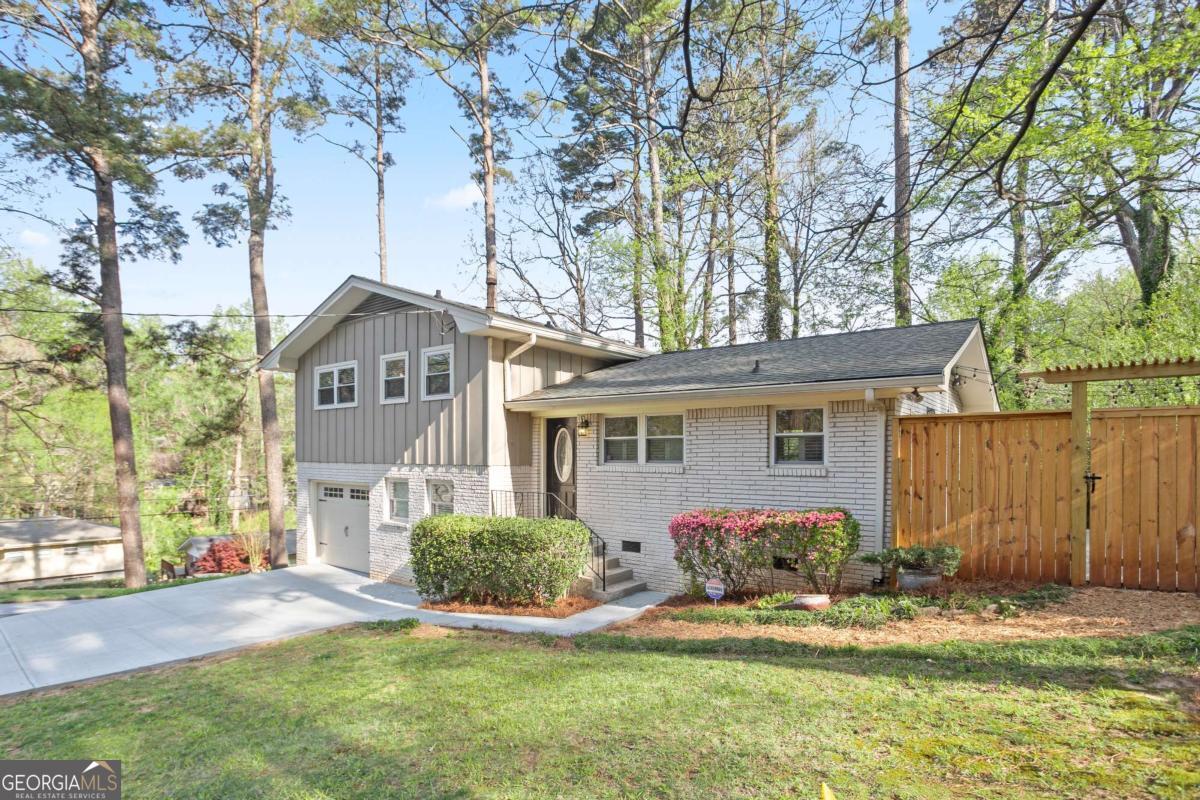 2166 Capehart Place NE Atlanta GA 30345