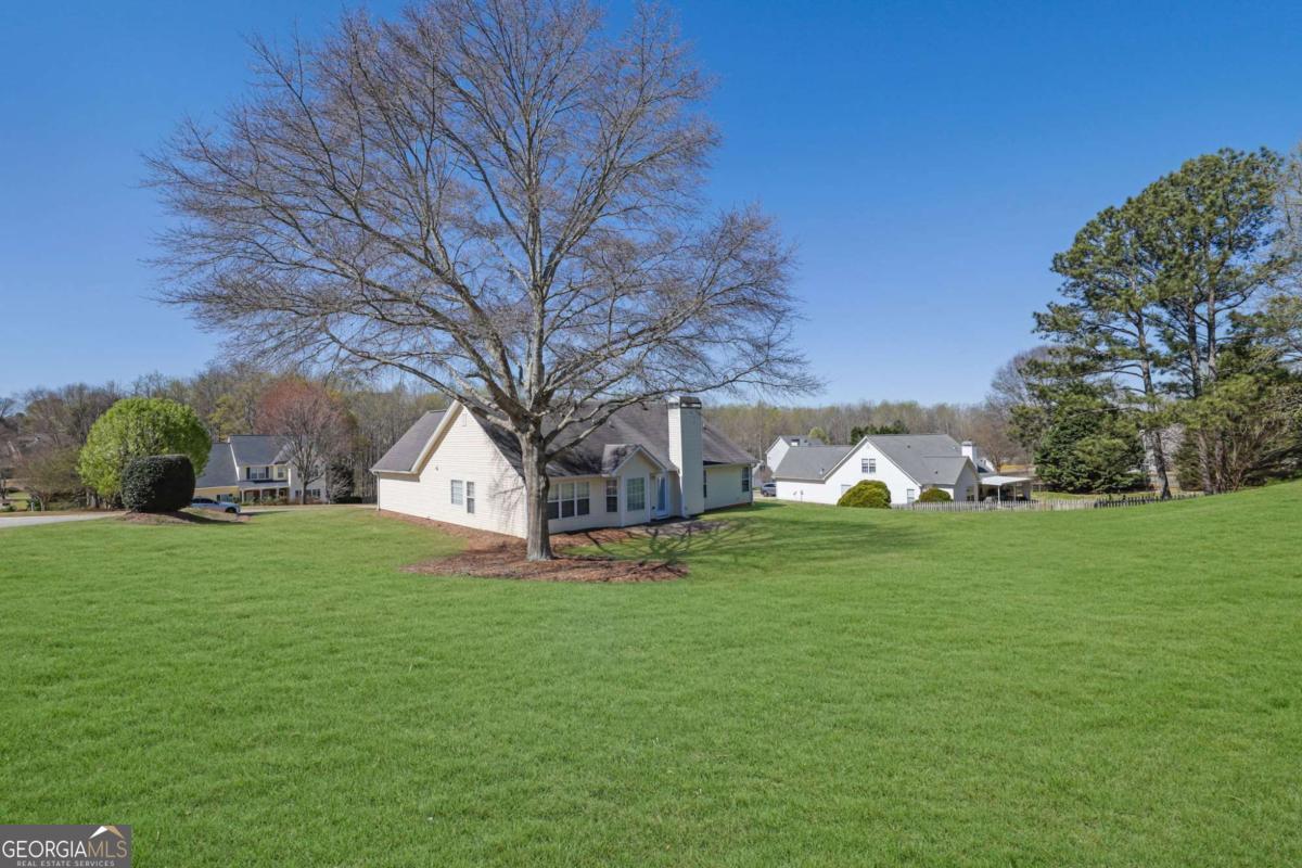 6185 Devonshire Drive Flowery Branch GA 30542