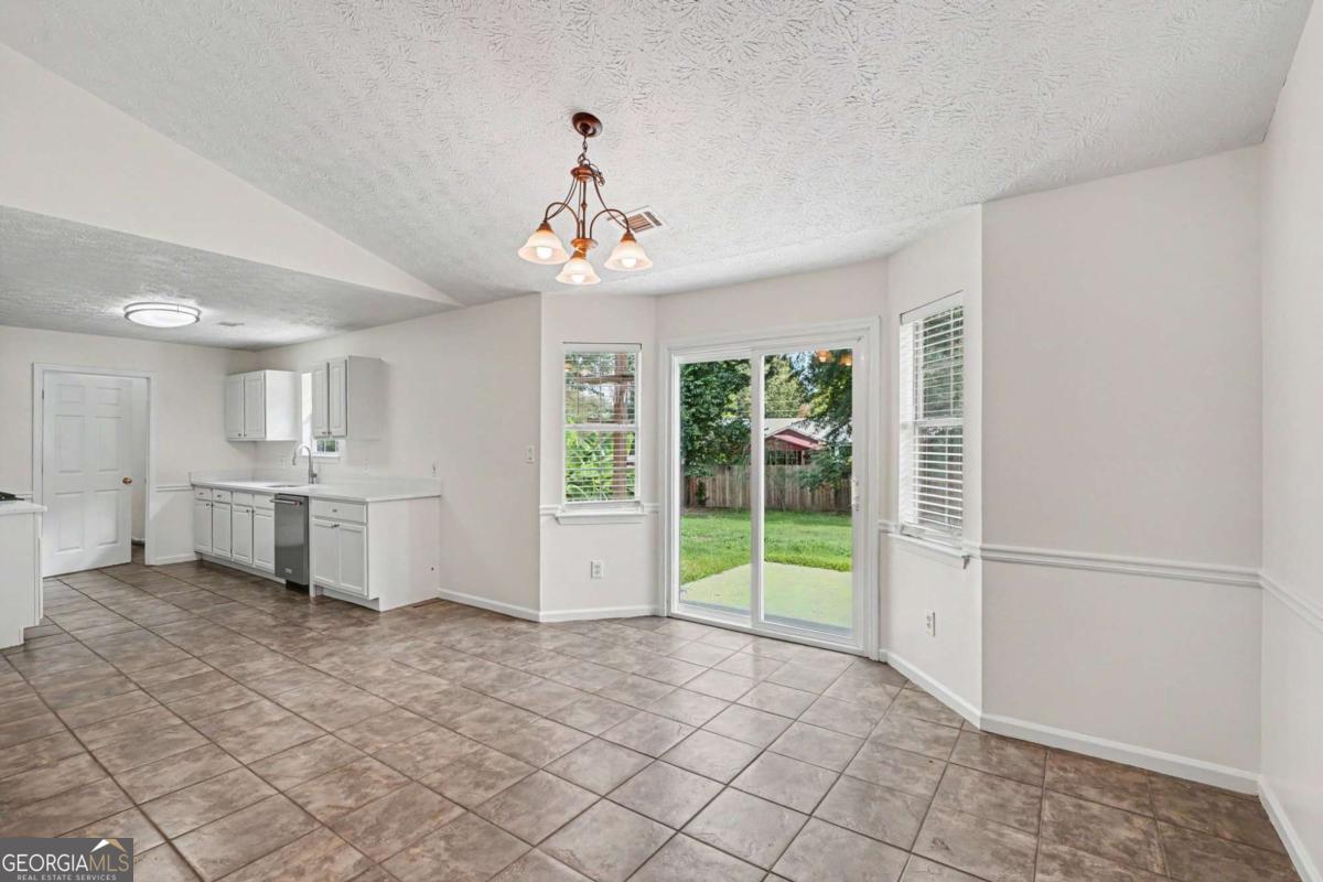 3 Bonnie Glen Lane Hampton GA 30228