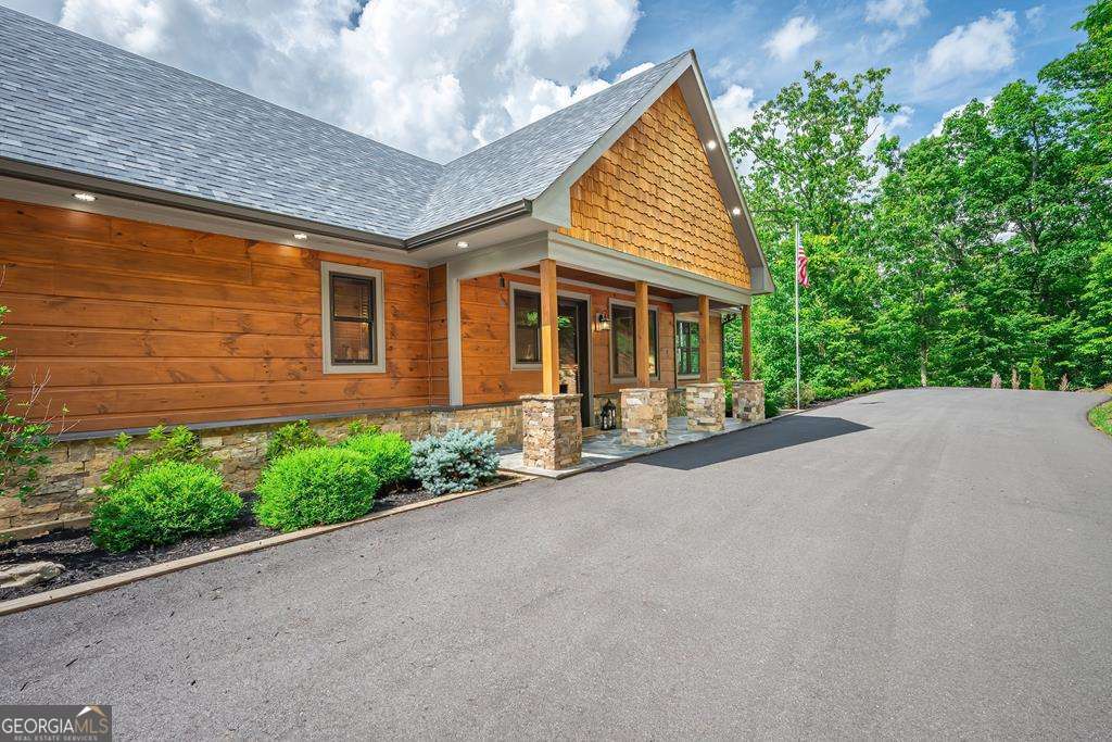 193 Pontoosuc Drive Mineral Bluff GA 30559