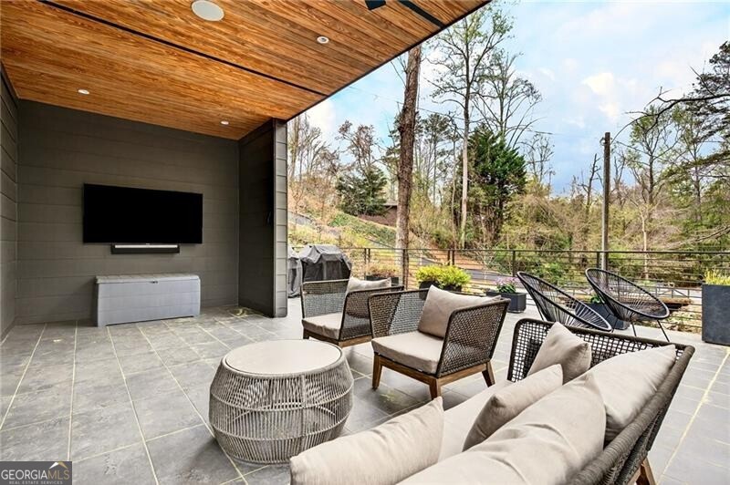 585 Mountain Way NE Atlanta GA 30342