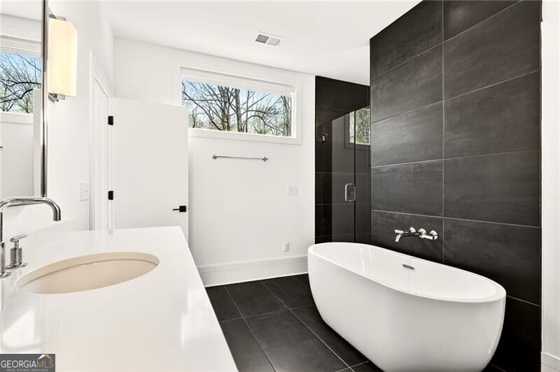 585 Mountain Way NE Atlanta GA 30342
