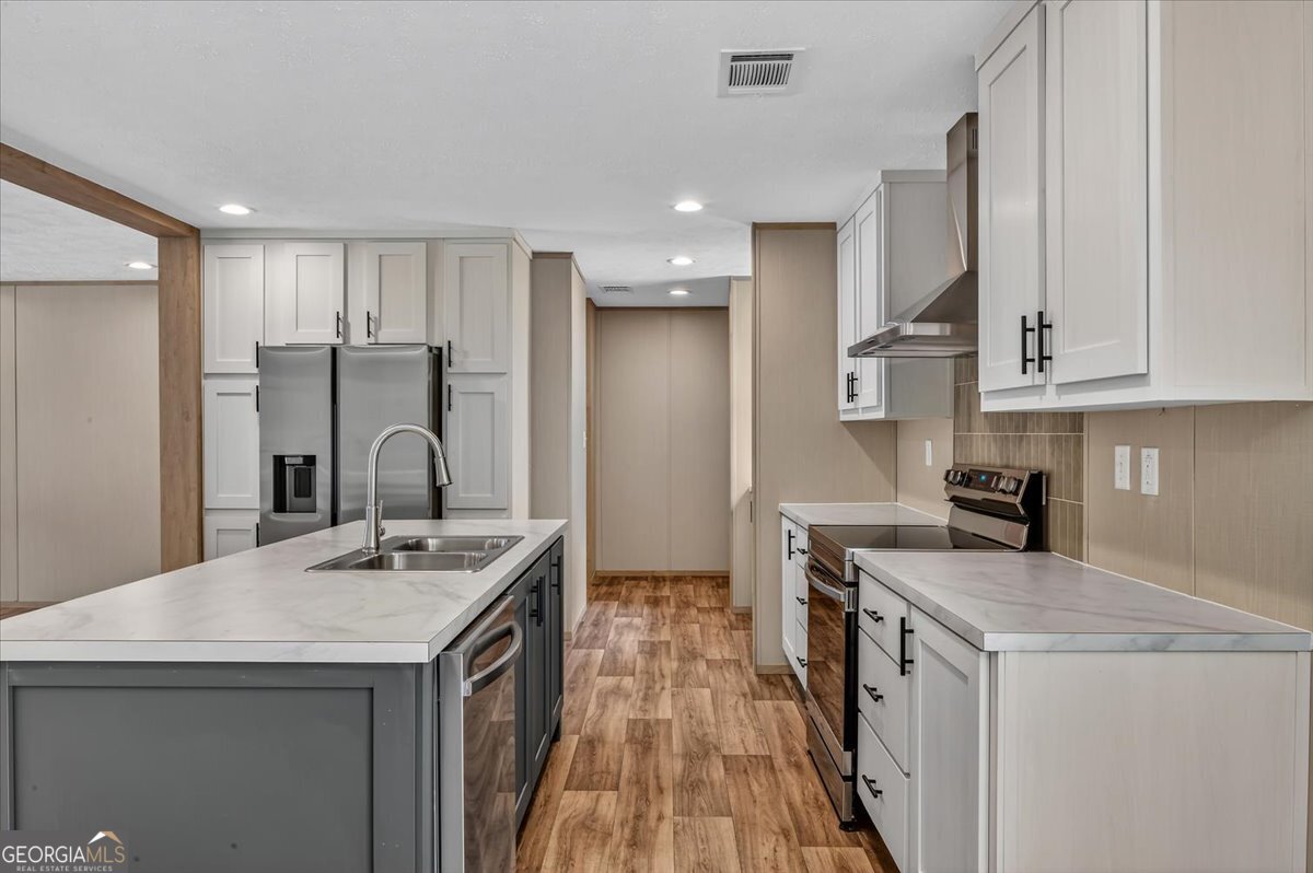 29 Clyde Road White Oak GA 31568