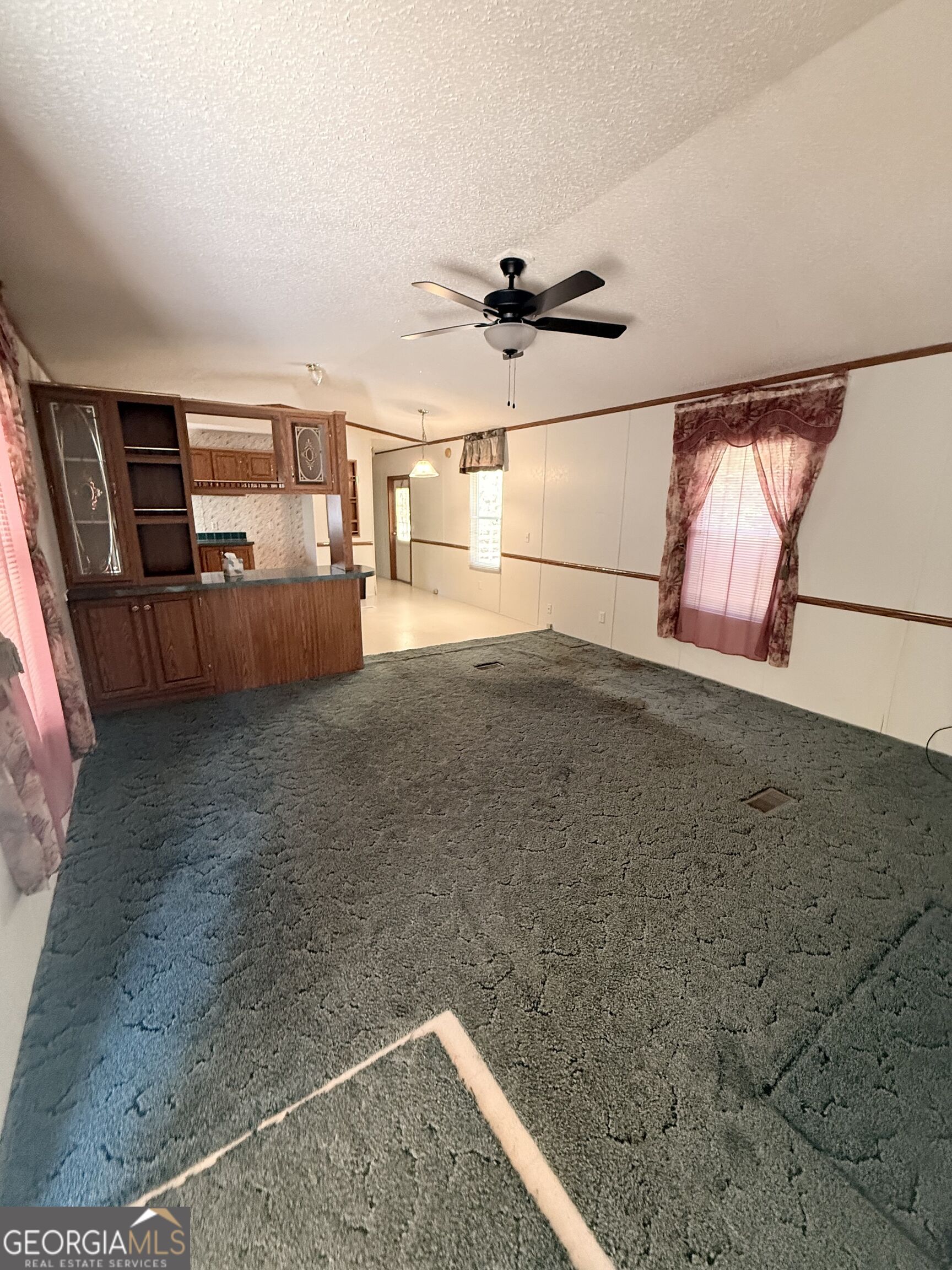 5180 Old Cornelia Highway Lula GA 30554