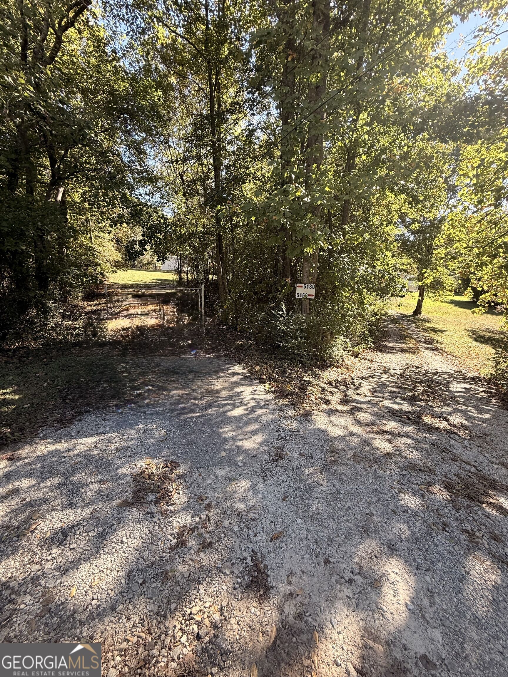 5180 Old Cornelia Highway Lula GA 30554