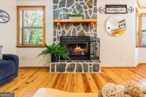 1133 Garrett Circle Blairsville GA 30512