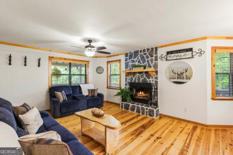 1133 Garrett Circle Blairsville GA 30512