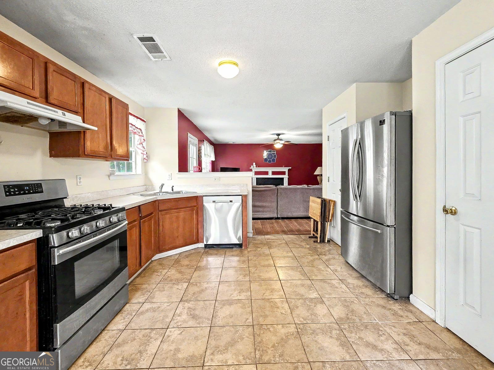 4041 Smithfield Trail Ellenwood GA 30294