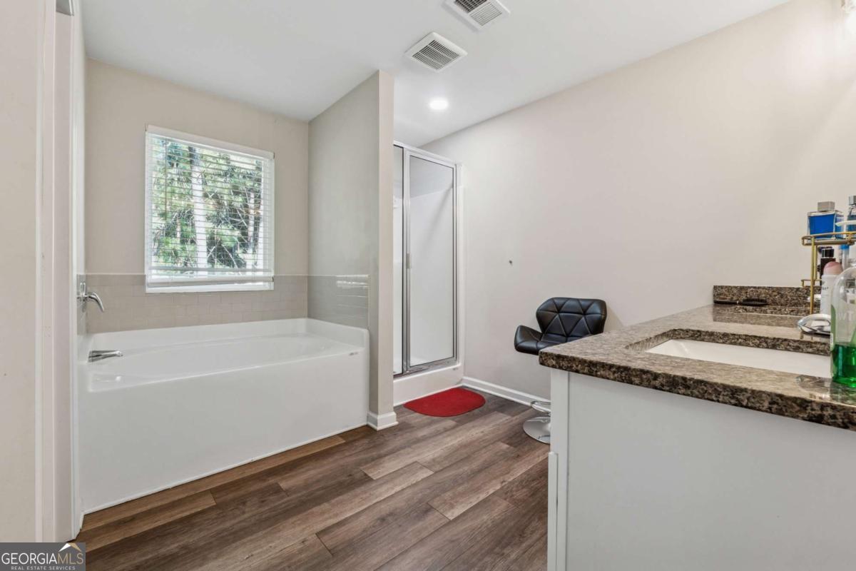 1062 Valley Rock Drive Lithonia GA 30058