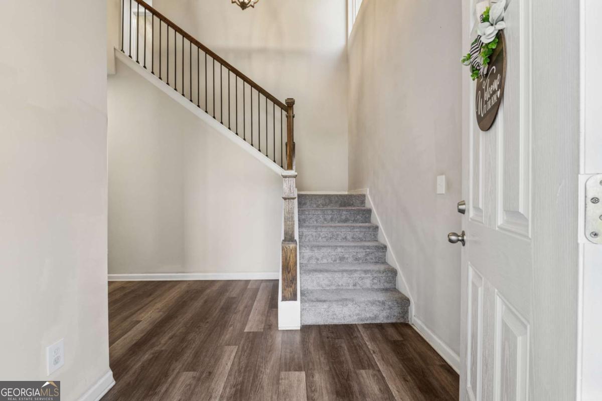 1062 Valley Rock Drive Lithonia GA 30058